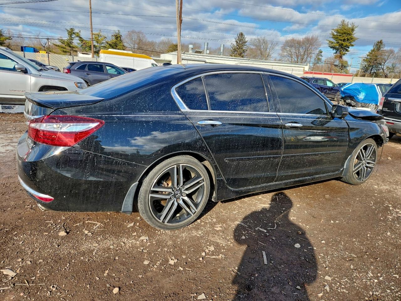 2016 HONDA ACCORD TOURING photo 3