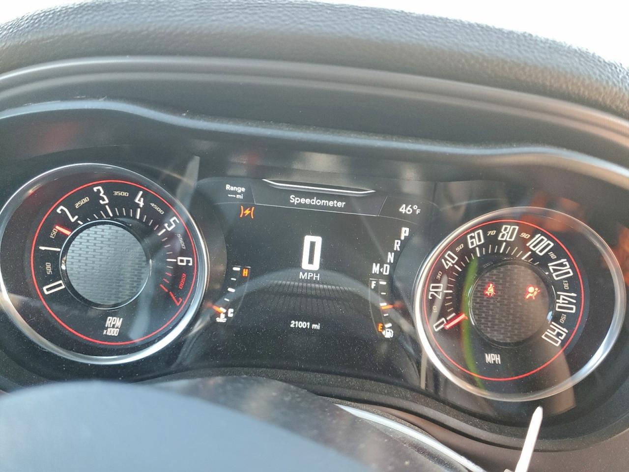2023 DODGE CHALLENGER SXT photo 9