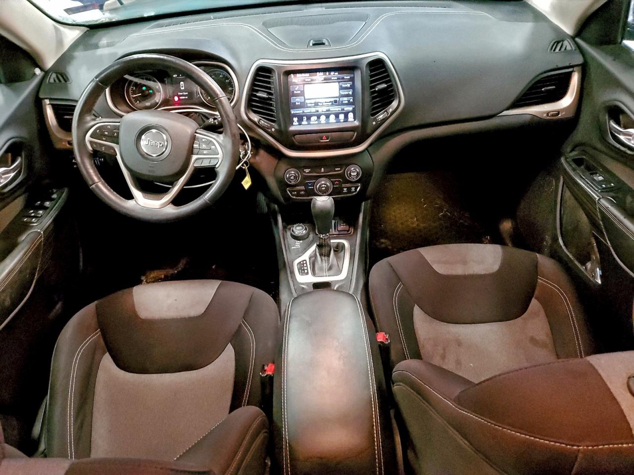 2014 JEEP CHEROKEE LATITUDE photo 8