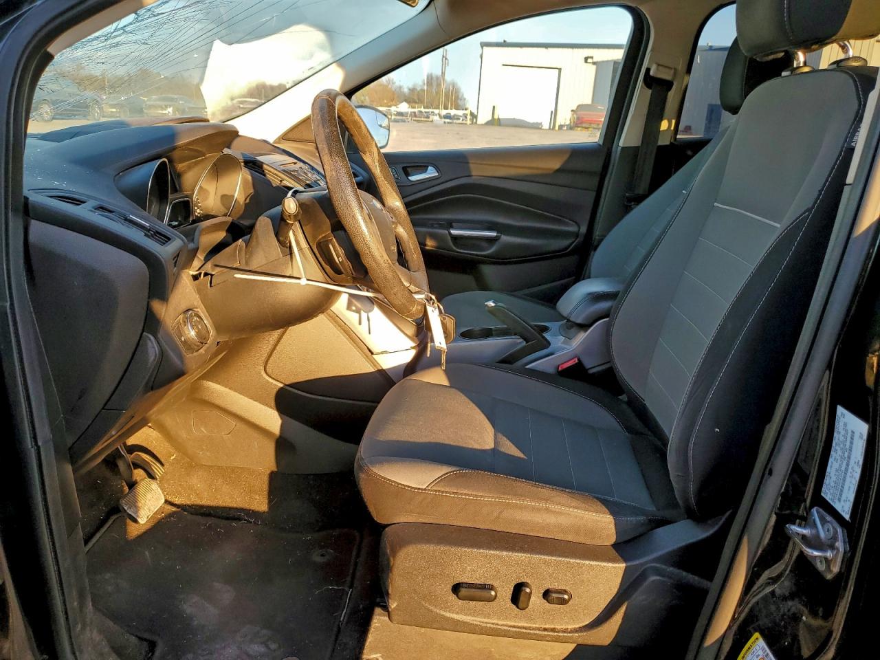 2014 FORD ESCAPE SE photo 7