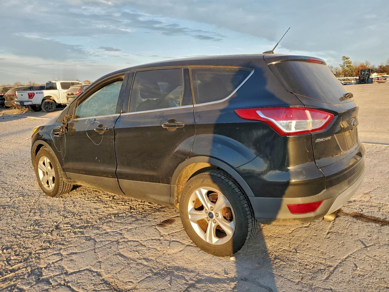 2014 FORD ESCAPE SE photo 2