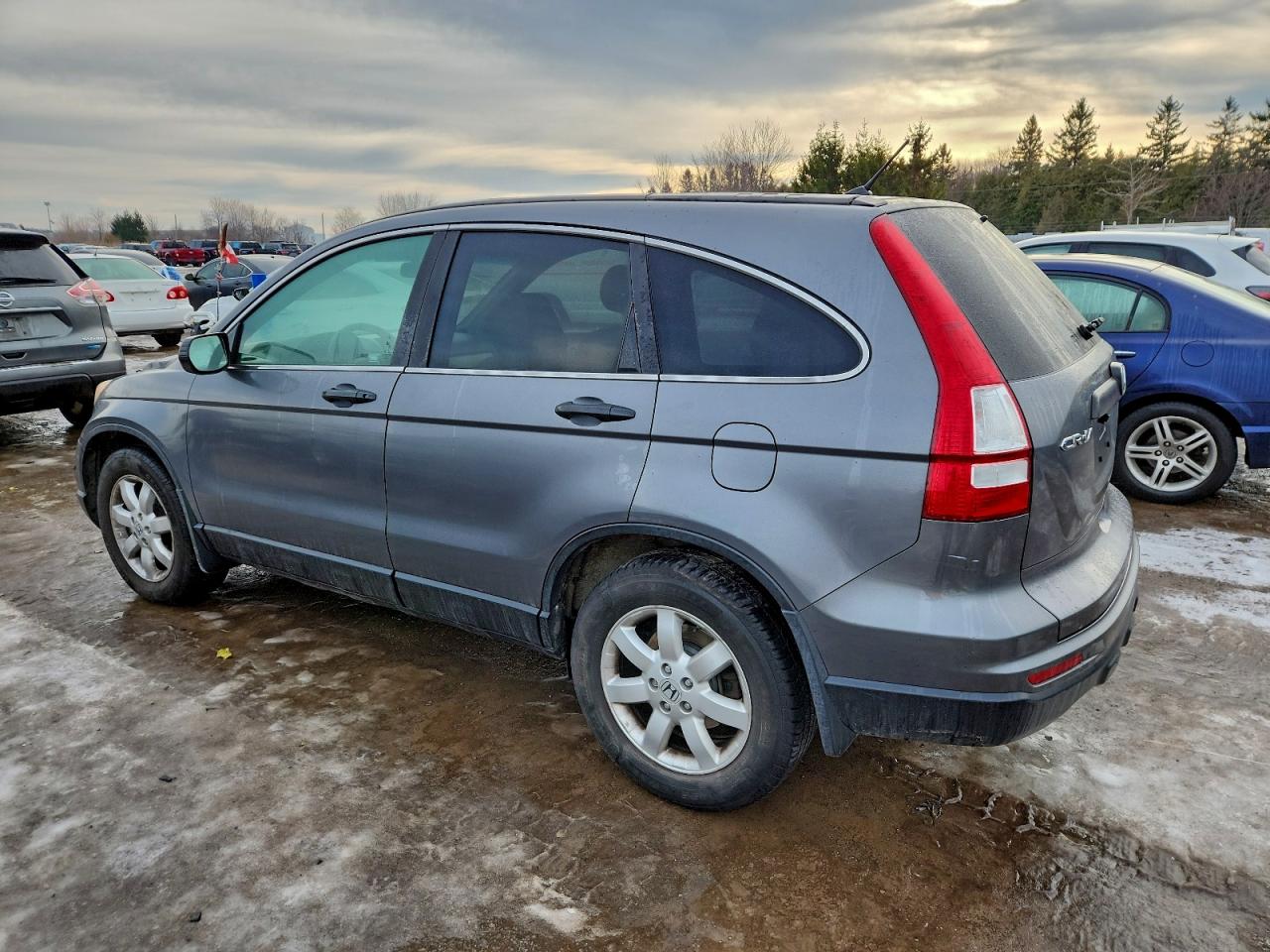2011 HONDA CR-V LX photo 2