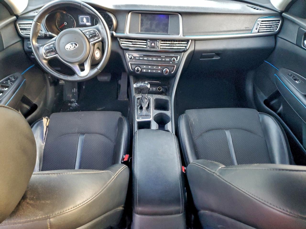 2018 KIA OPTIMA LX photo 8