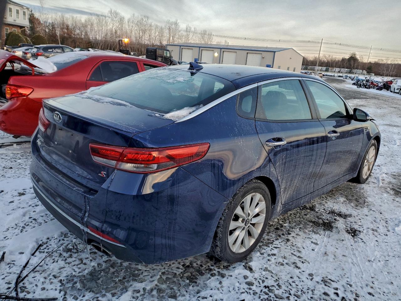 2018 KIA OPTIMA LX photo 3