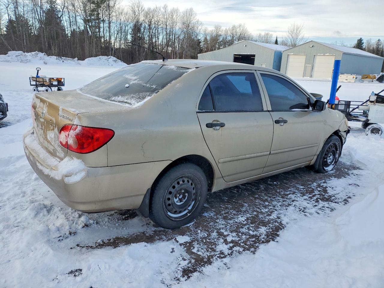2005 TOYOTA COROLLA CE photo 3