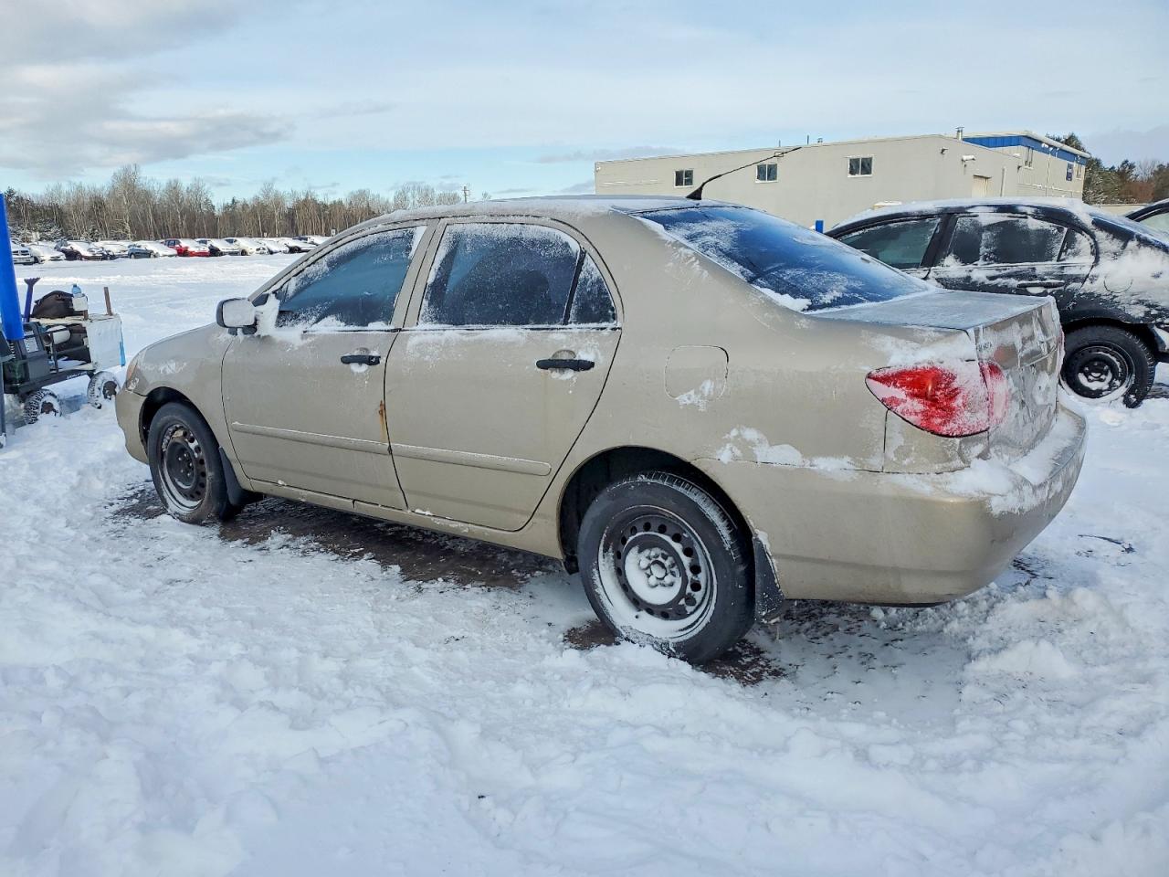 2005 TOYOTA COROLLA CE photo 2