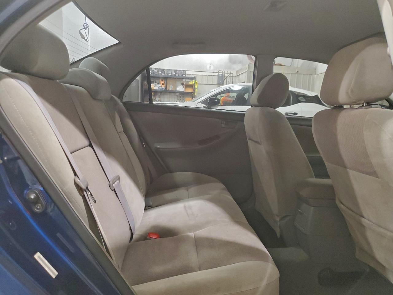 2007 TOYOTA COROLLA CE photo 10