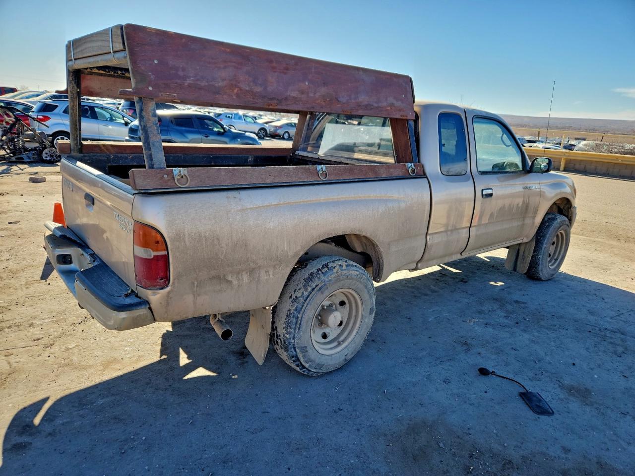 1999 TOYOTA TACOMA XTRACAB photo 3