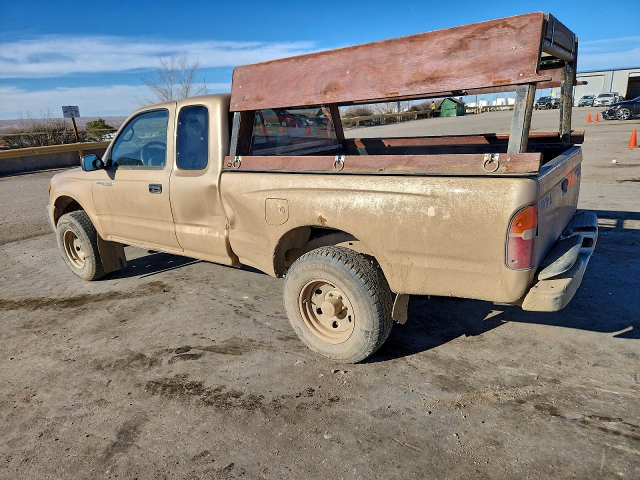 1999 TOYOTA TACOMA XTRACAB photo 2