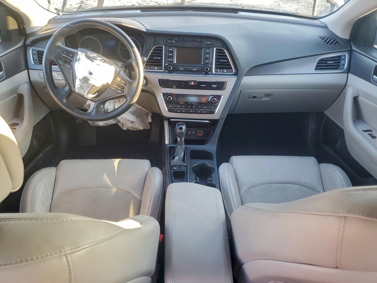 2015 HYUNDAI SONATA SPORT photo 8