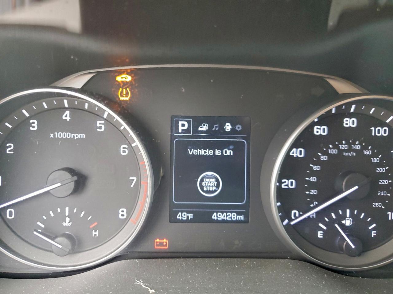 2017 HYUNDAI ELANTRA SE photo 9