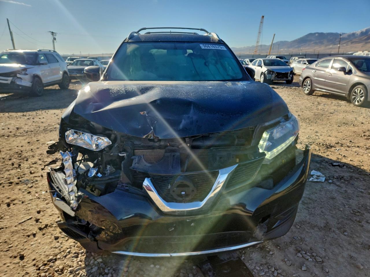 2016 NISSAN ROGUE S photo 5