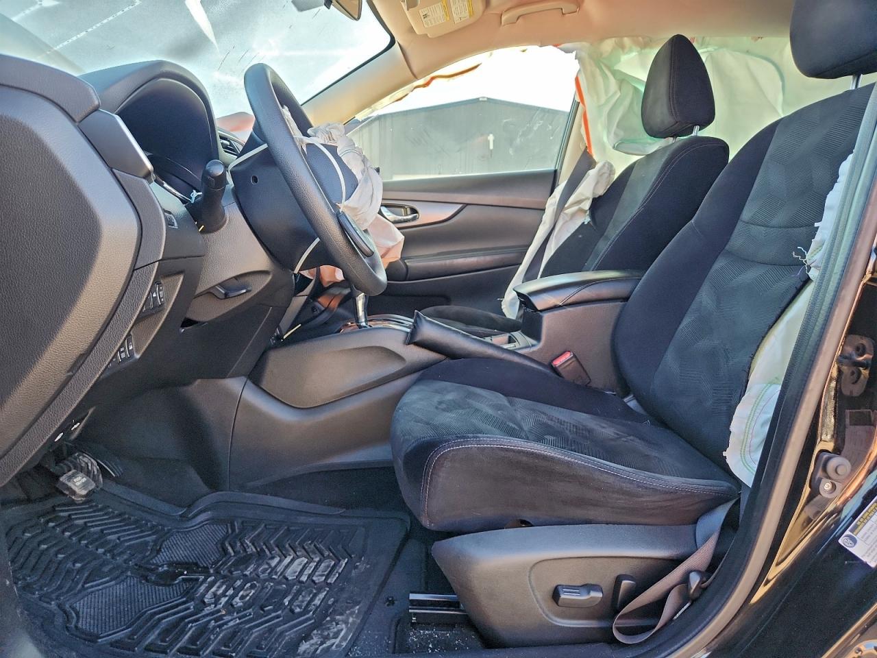 2016 NISSAN ROGUE S photo 7
