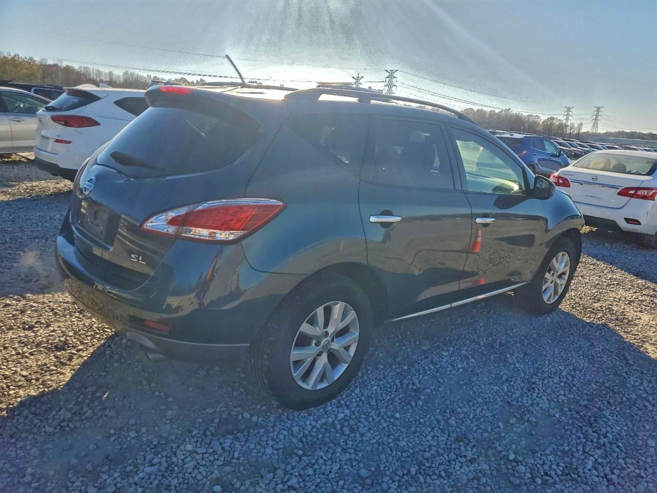 2014 NISSAN MURANO S photo 3