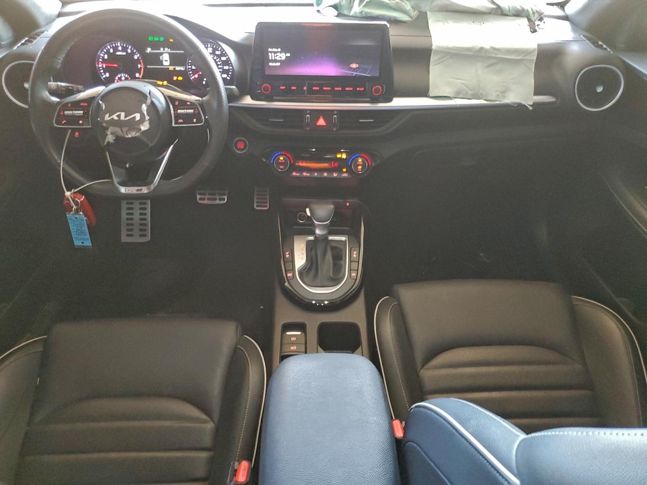 2023 KIA FORTE GT LINE photo 8