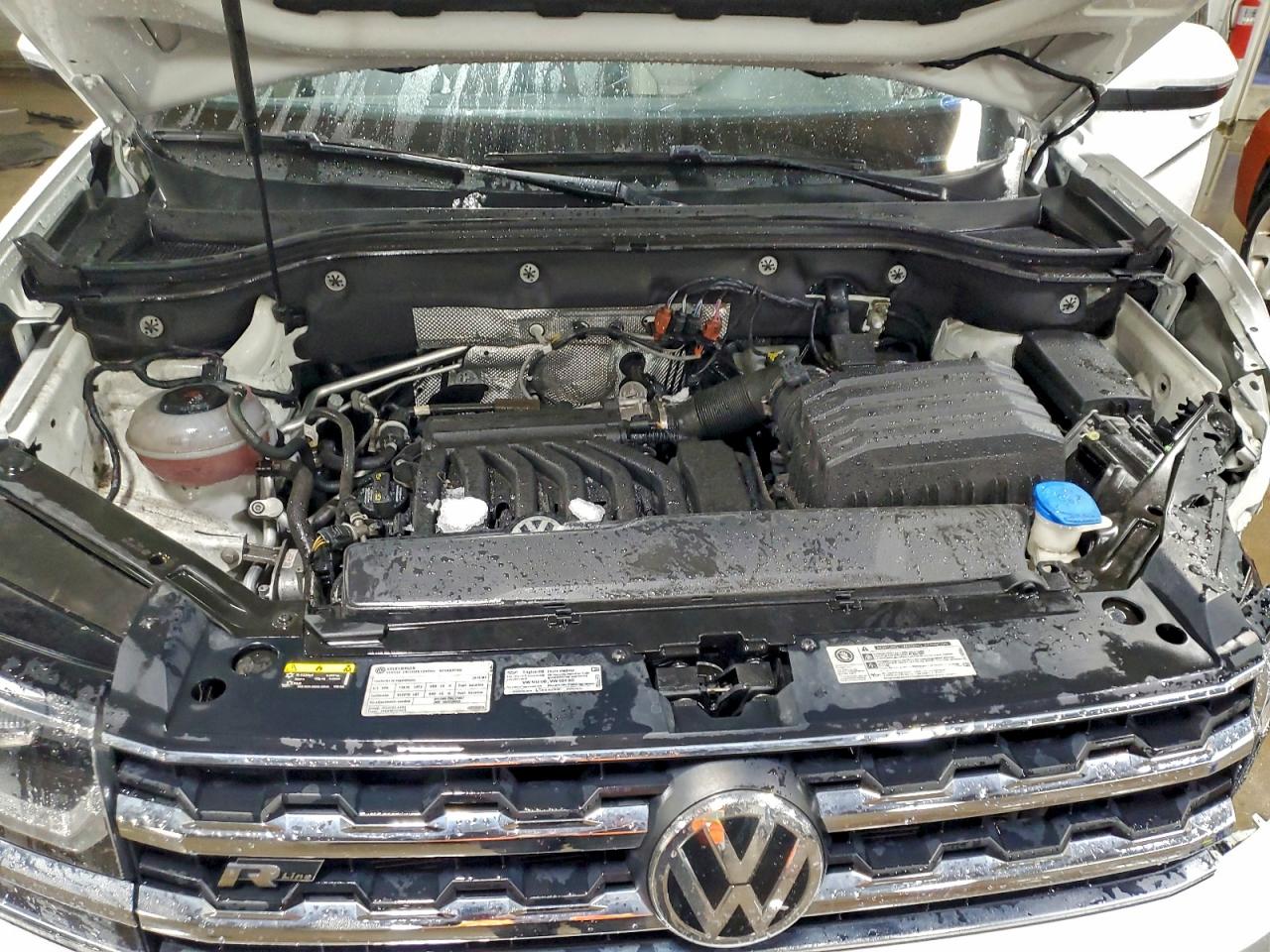 2018 VOLKSWAGEN ATLAS SE photo 11