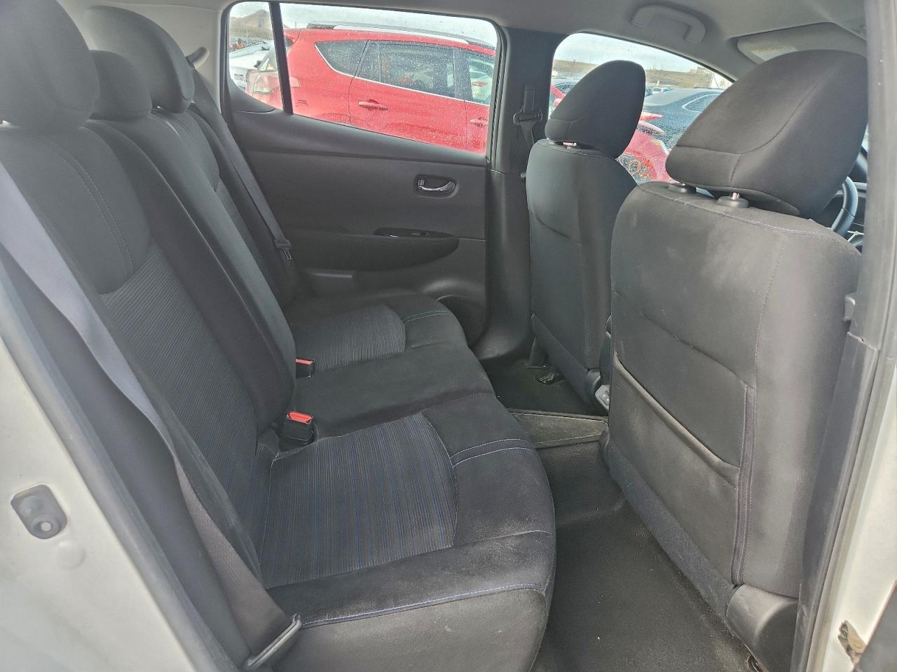 2022 NISSAN LEAF SV PLUS photo 10