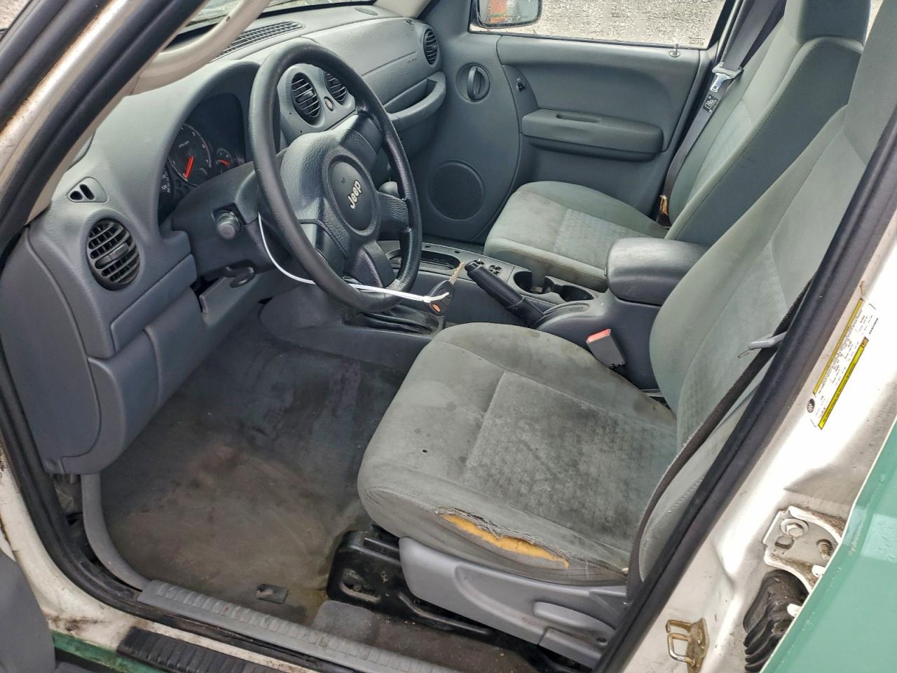 2005 JEEP LIBERTY SPORT photo 7