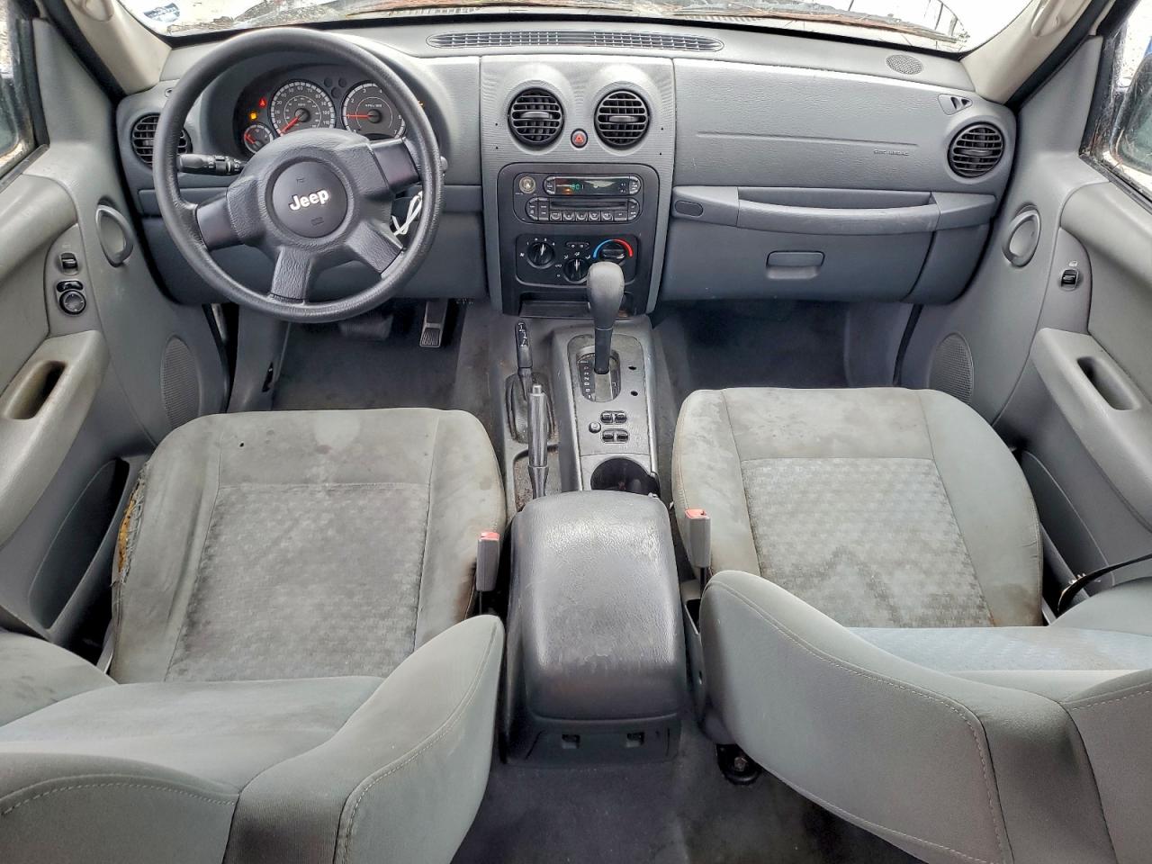 2005 JEEP LIBERTY SPORT photo 8