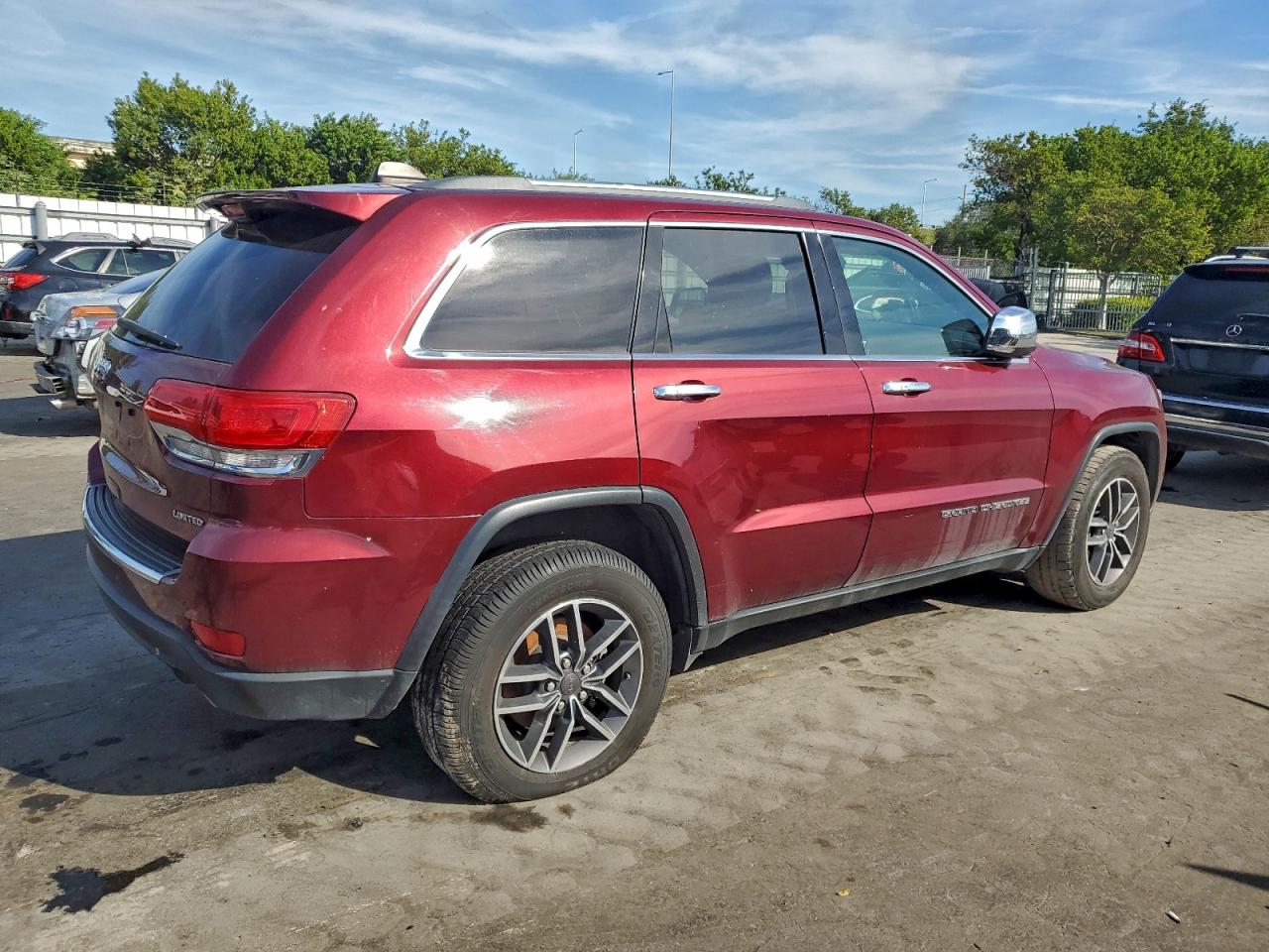 2019 JEEP GRAND CHEROKEE LIMITED photo 3