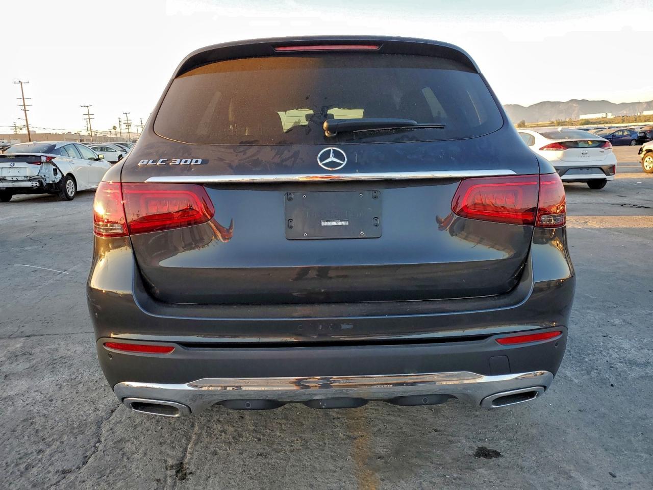2021 MERCEDES-BENZ GLC 300 photo 6