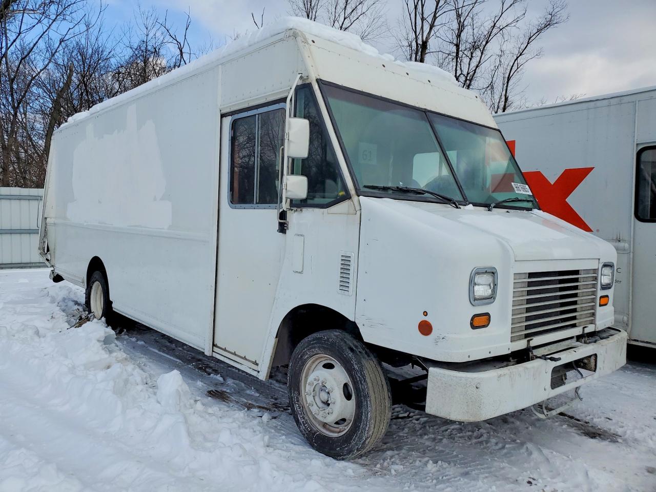 2012 FORD F59 DELIVERY TRUCK photo 4