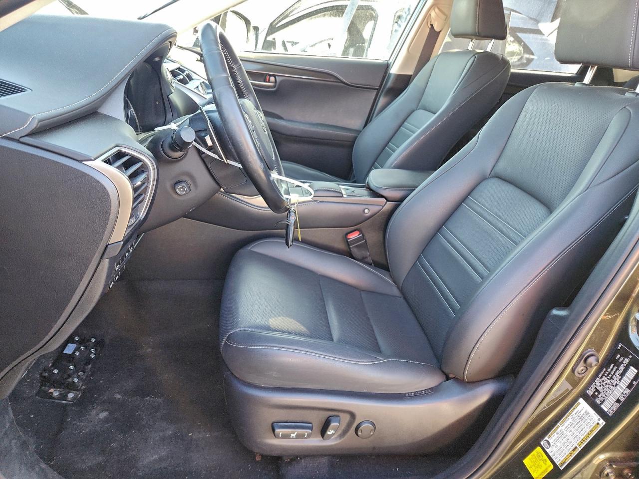 2021 LEXUS NX 300H BASE photo 7