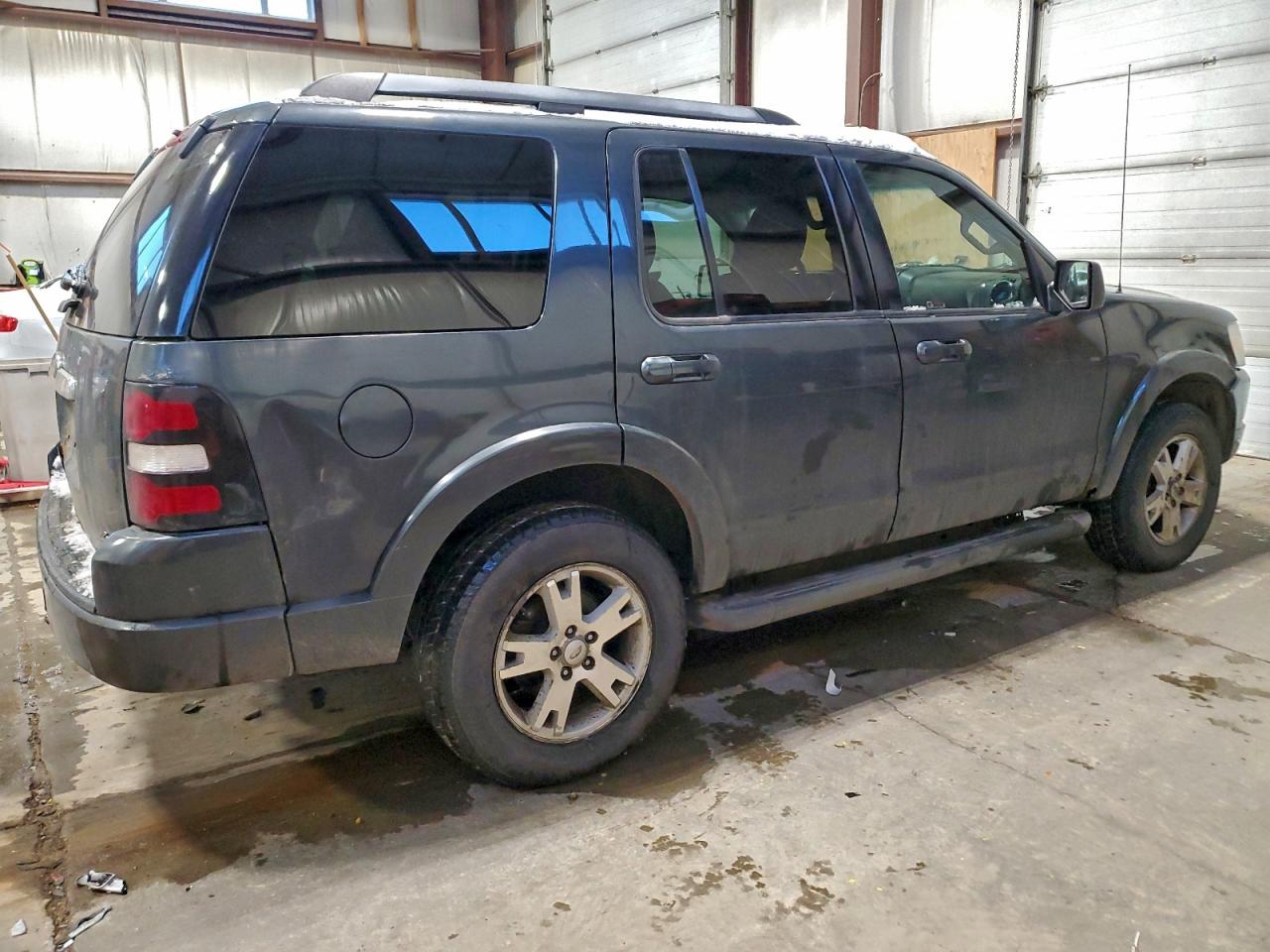 2009 FORD EXPLORER XLT photo 3