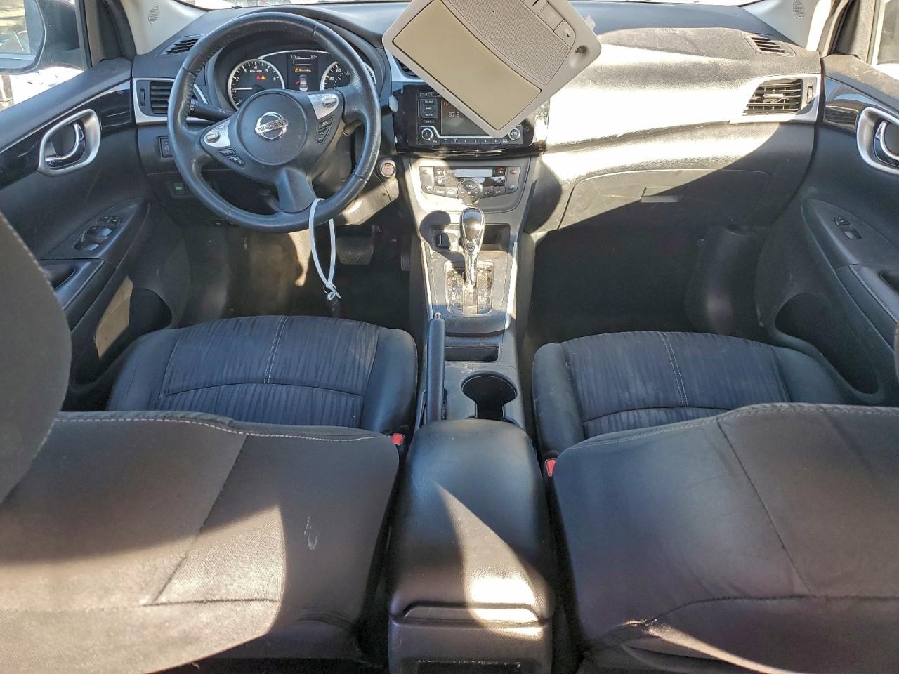 2018 NISSAN SENTRA S photo 8