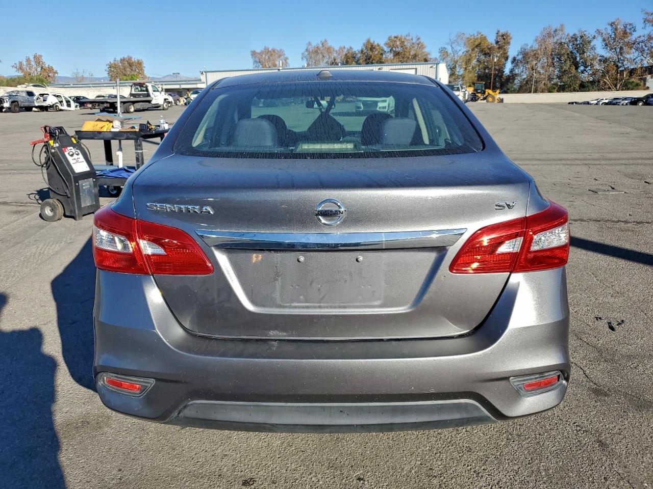 2018 NISSAN SENTRA S photo 6