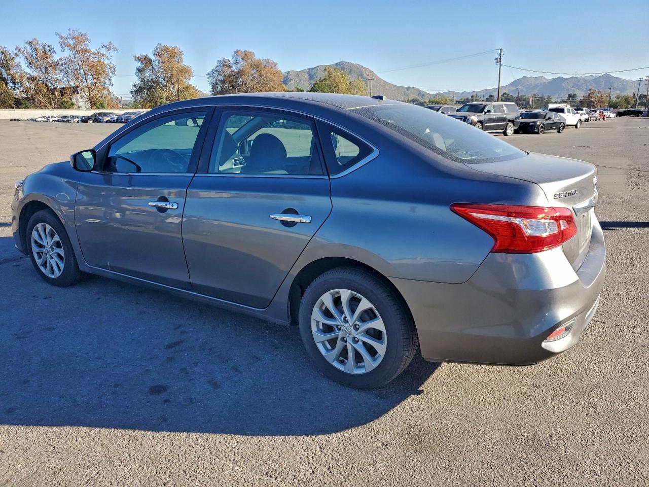 2018 NISSAN SENTRA S photo 2
