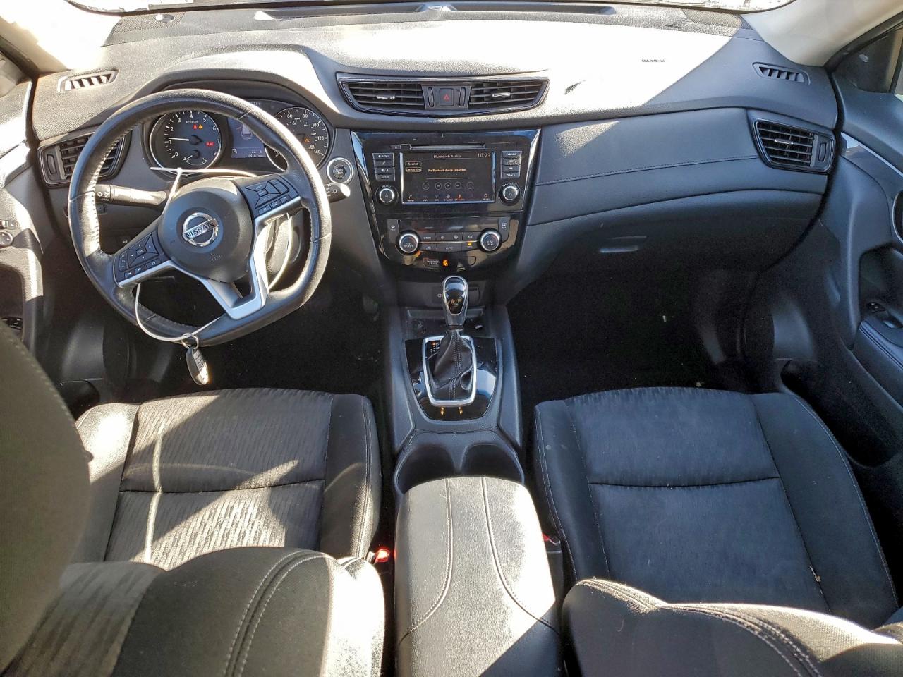 2018 NISSAN ROGUE S photo 8