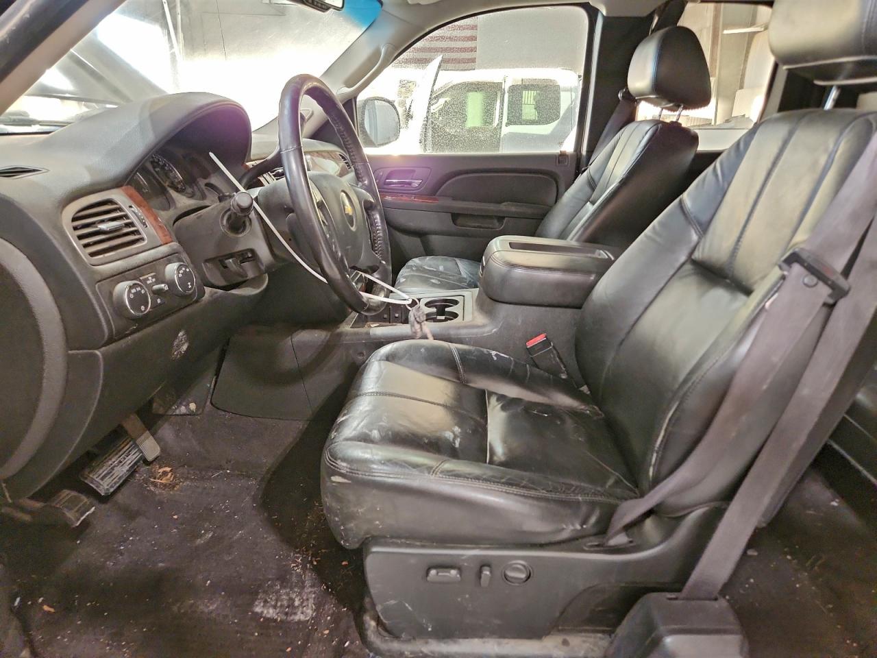 2010 CHEVROLET SILVERADO K1500 LTZ photo 7