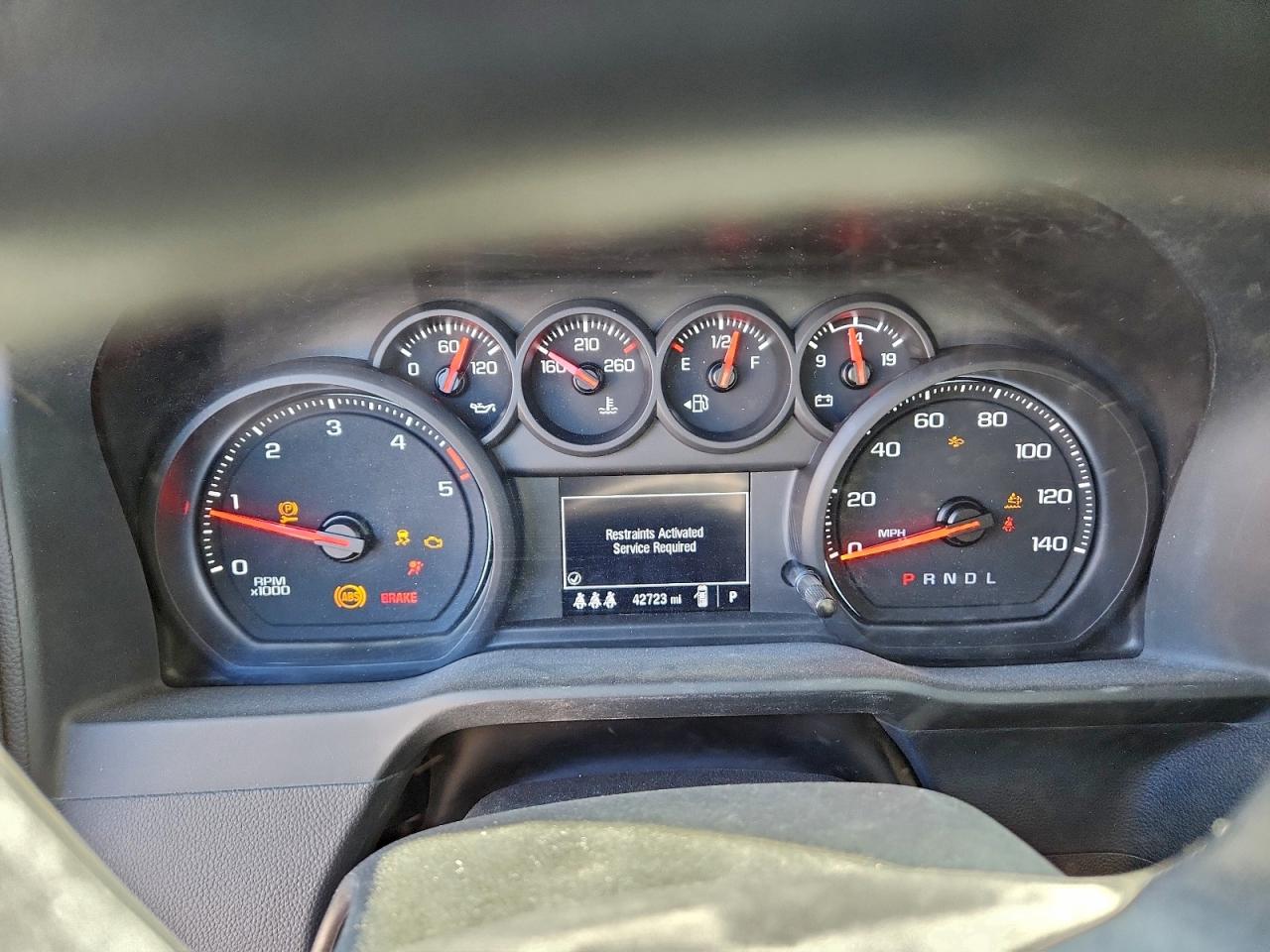 2024 CHEVROLET SILVERADO K2500 HEAVY DUTY photo 9