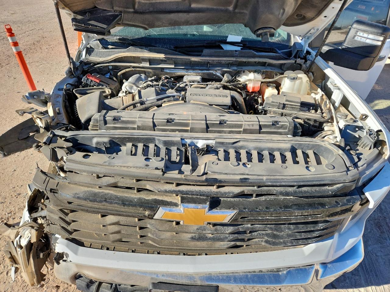 2024 CHEVROLET SILVERADO K2500 HEAVY DUTY photo 11