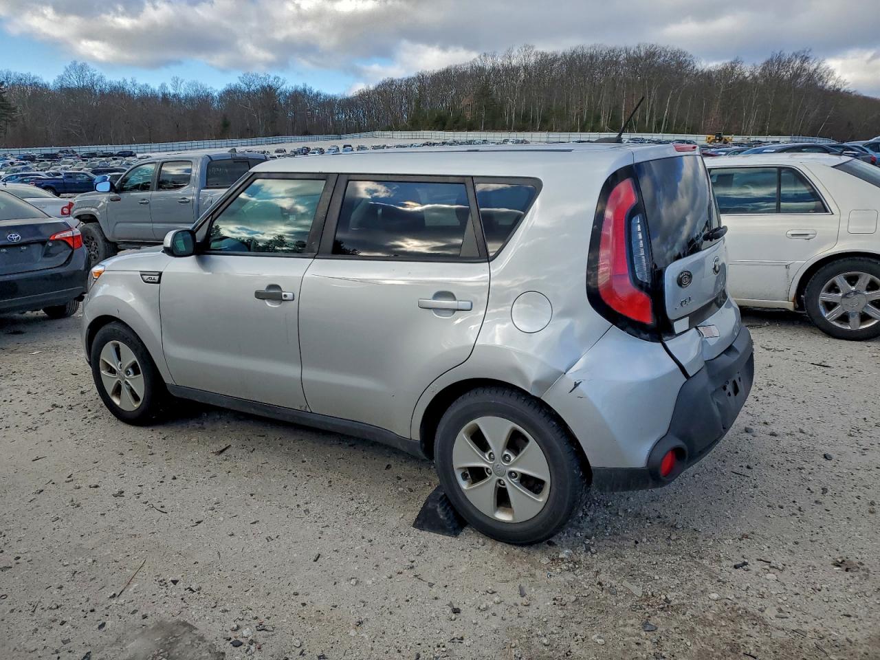 2016 KIA SOUL photo 2
