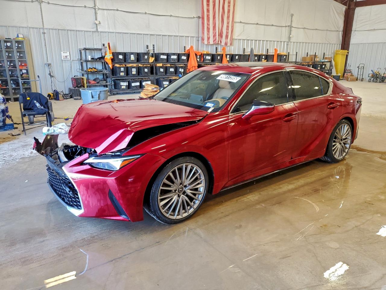2022 LEXUS IS