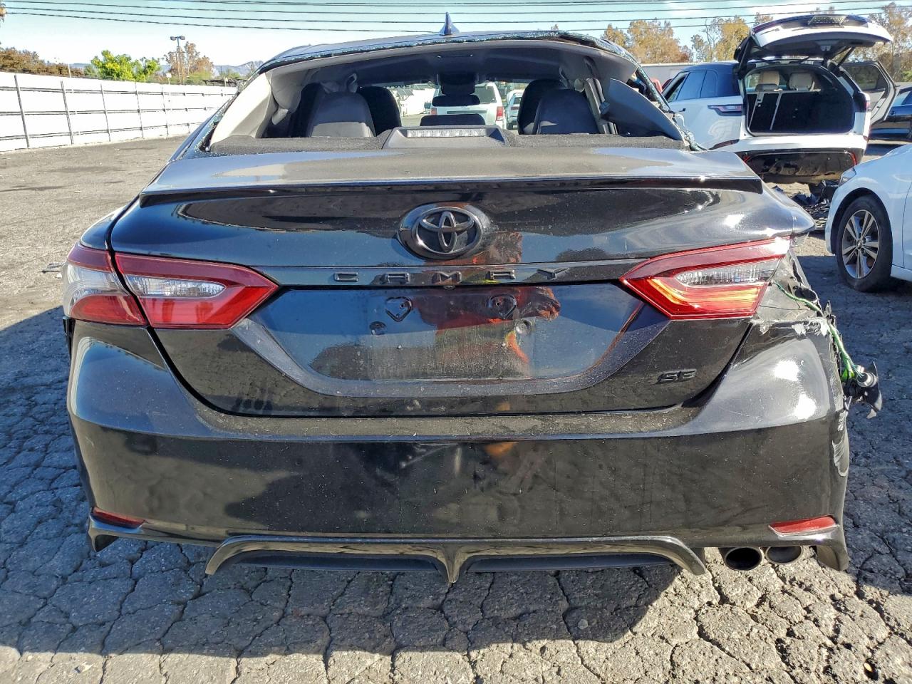 2023 TOYOTA CAMRY SE NIGHT SHADE photo 6