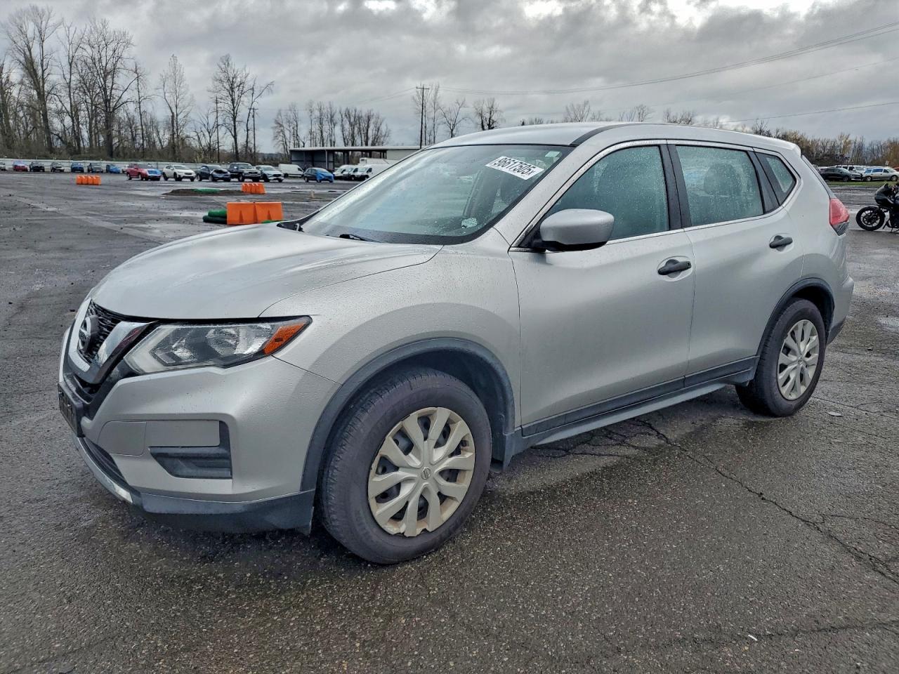 2017 NISSAN ROGUE S — MINOR DENT/SCRATCHES damage — photo 1