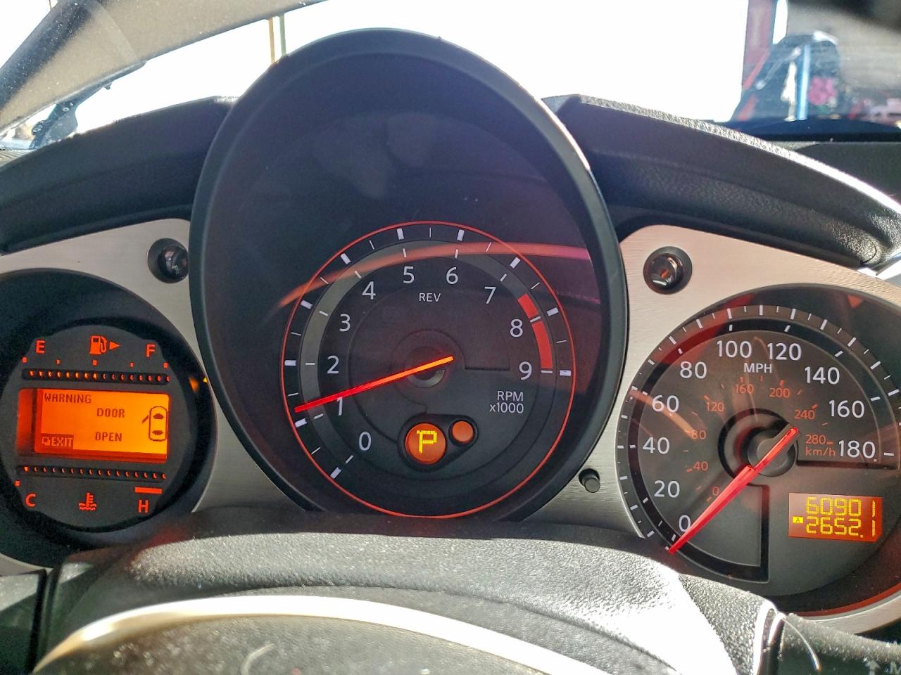 2013 NISSAN 370Z BASE photo 9