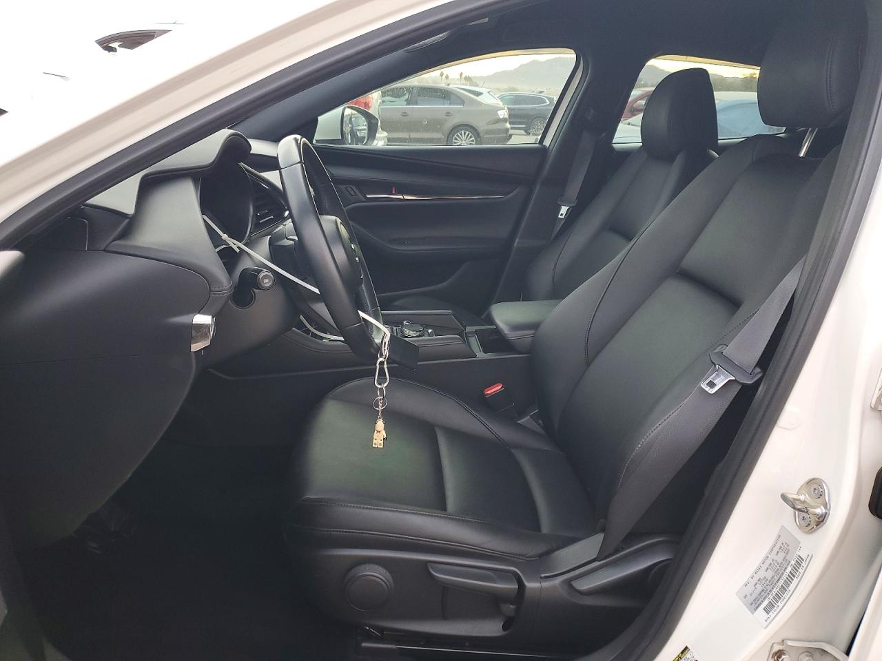2019 MAZDA 3 photo 7