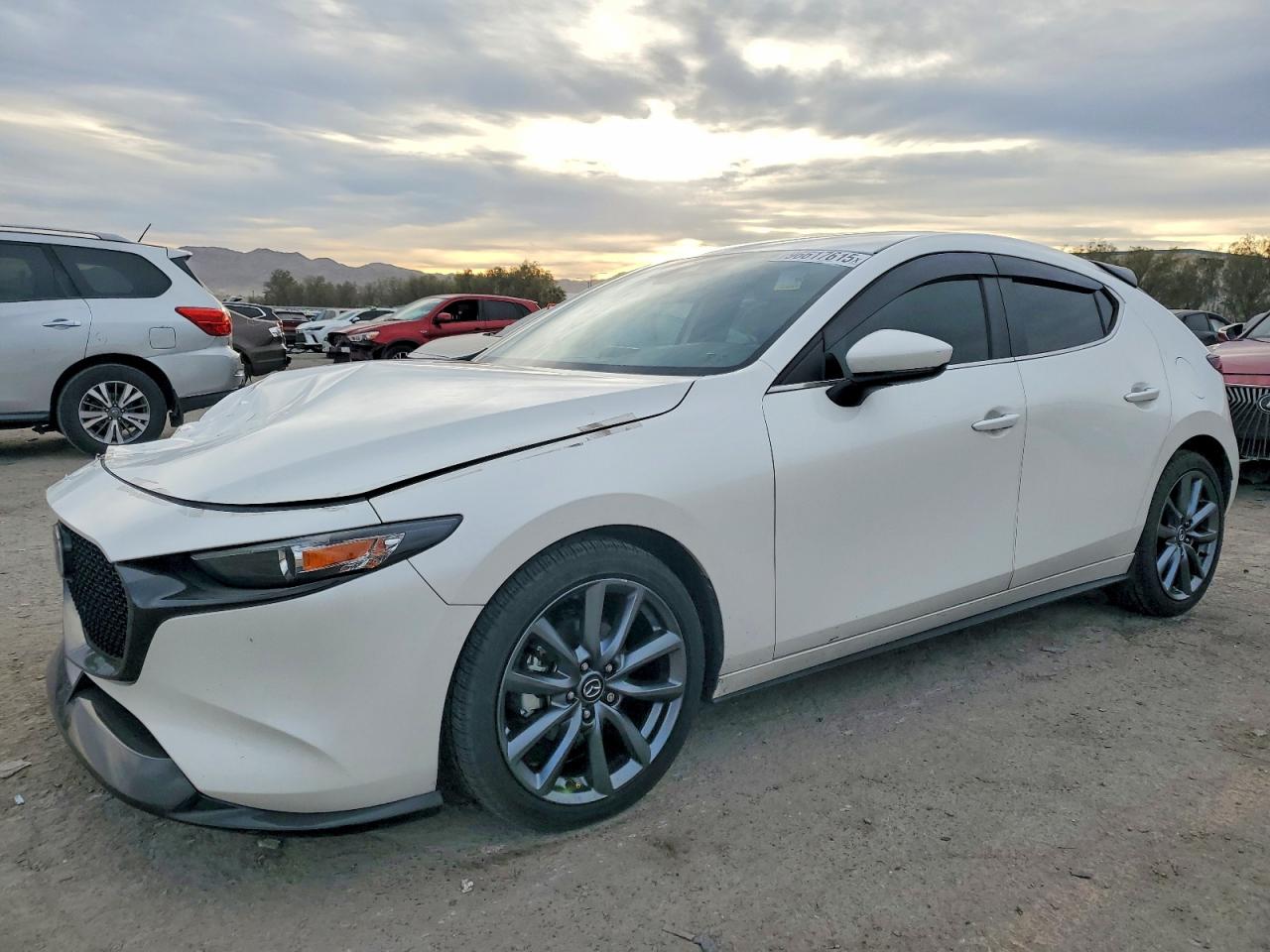2019 MAZDA 3