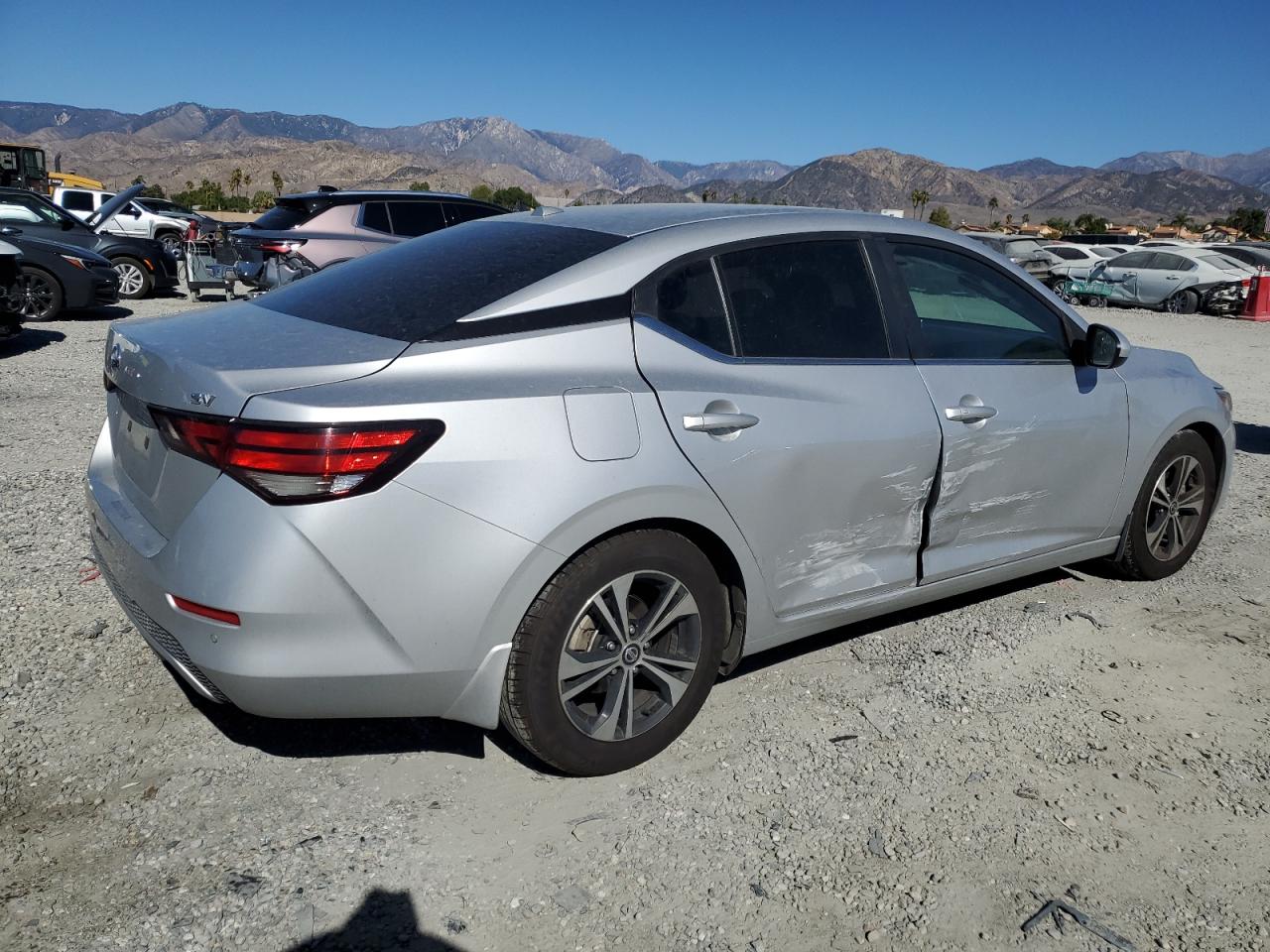 2022 NISSAN SENTRA SV photo 3
