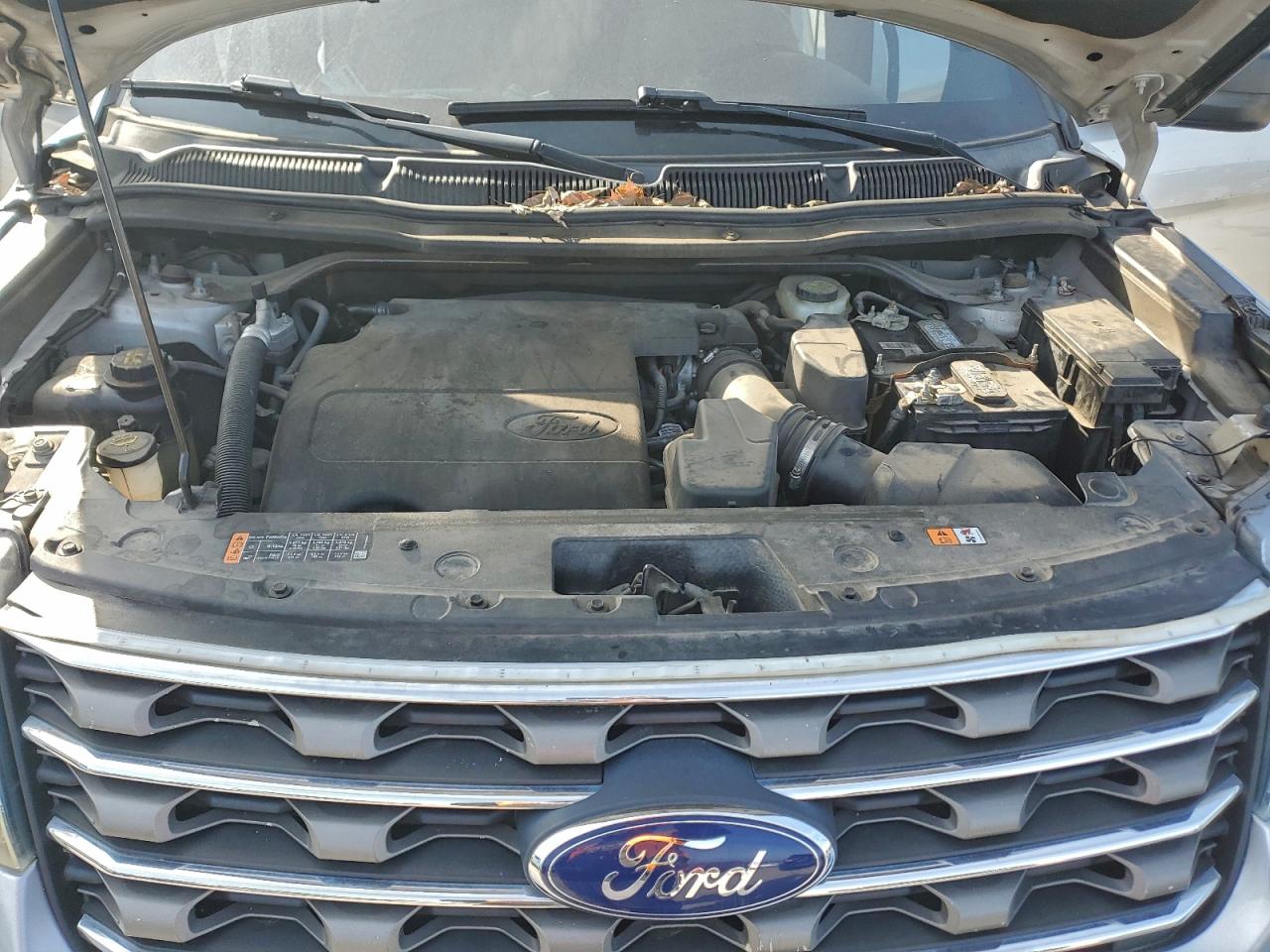 2016 FORD EXPLORER photo 11