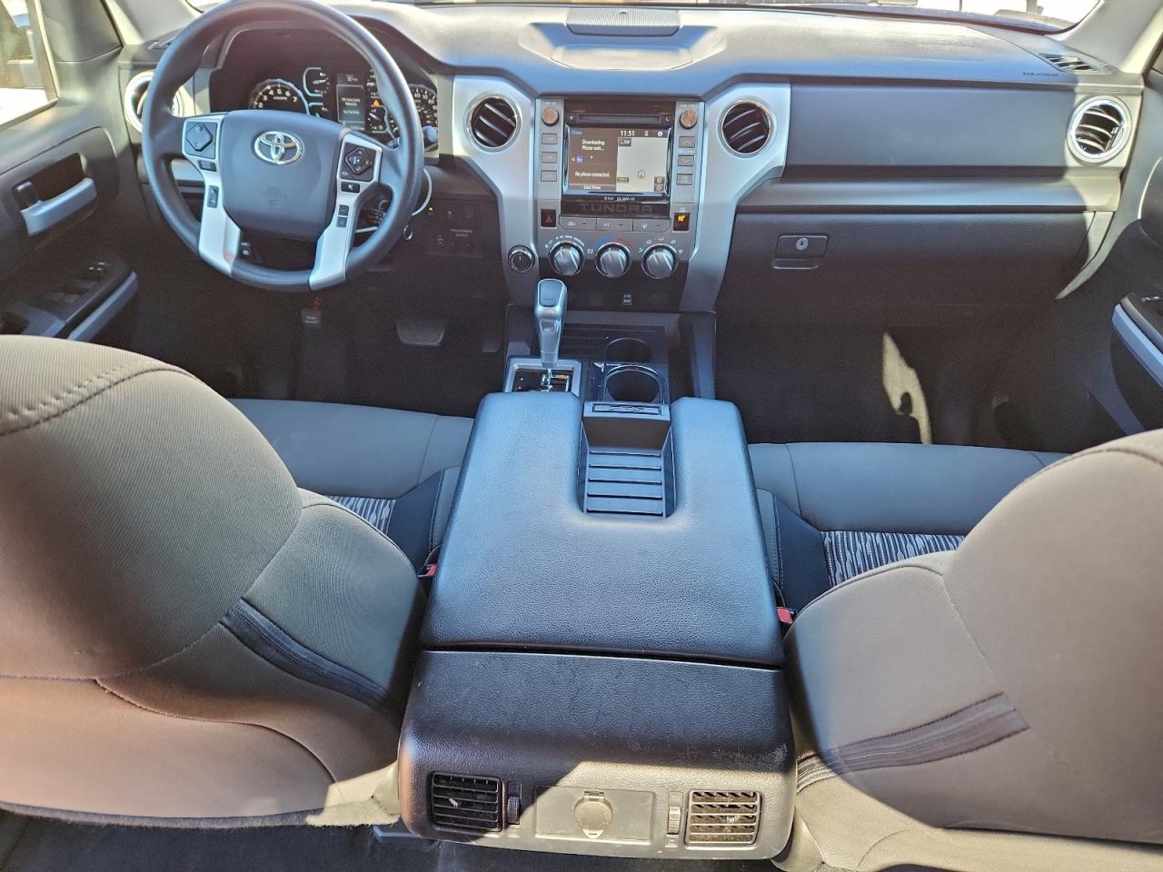 2018 TOYOTA TUNDRA CREWMAX SR5 photo 8