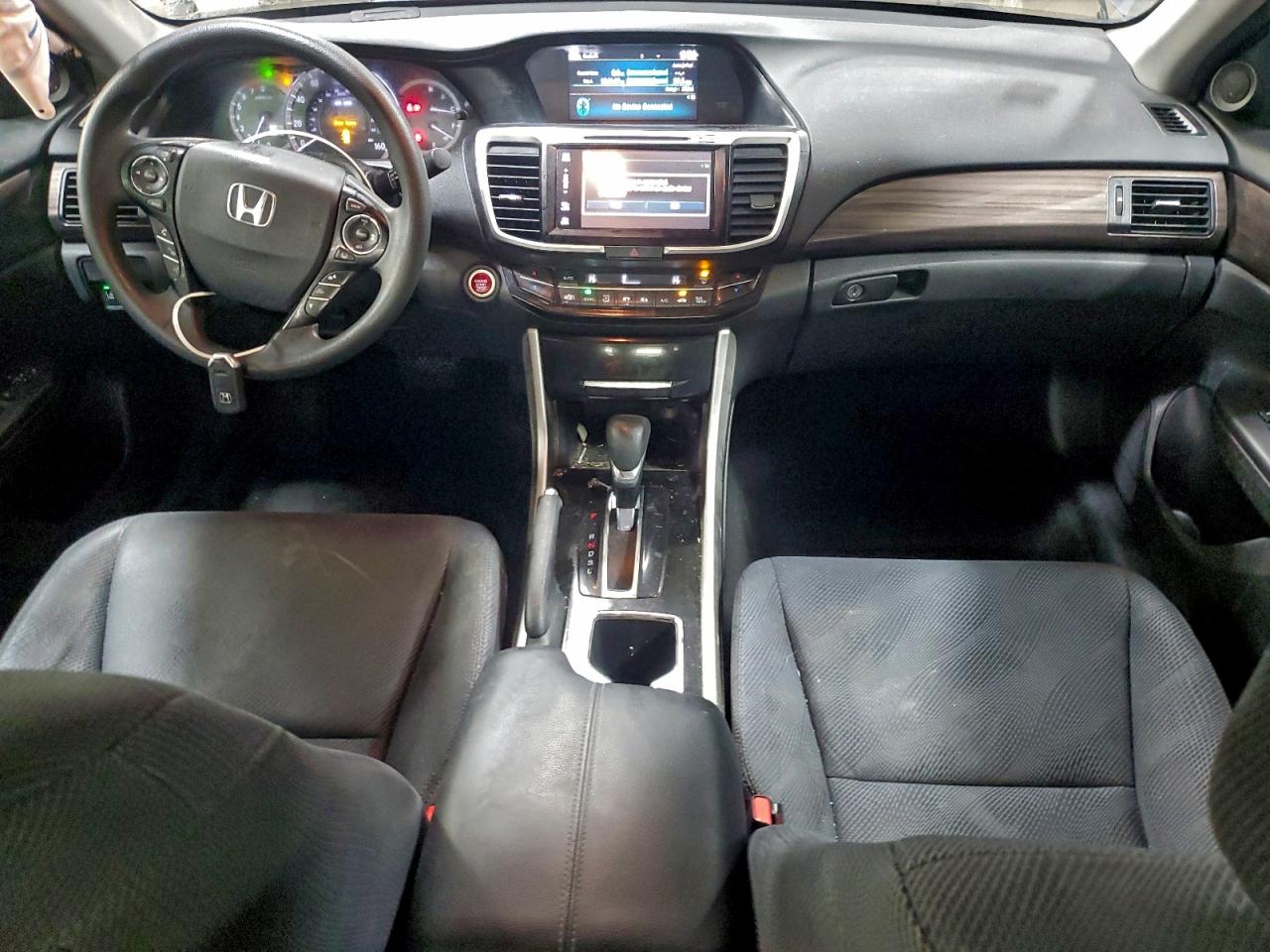 2017 HONDA ACCORD EX photo 8