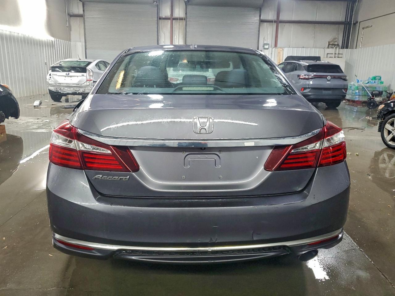 2017 HONDA ACCORD EX photo 6