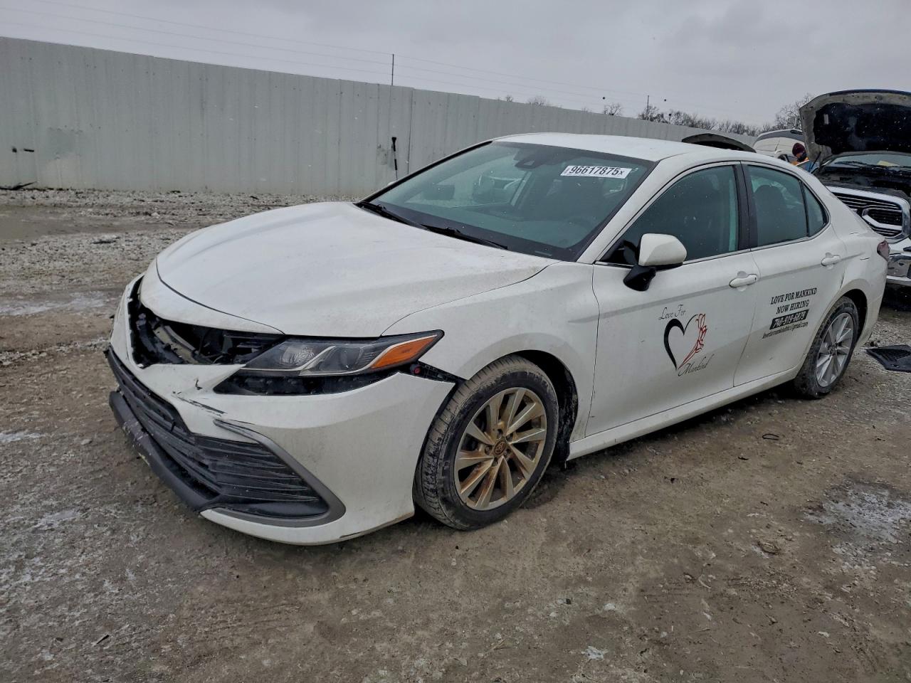 2022 TOYOTA CAMRY