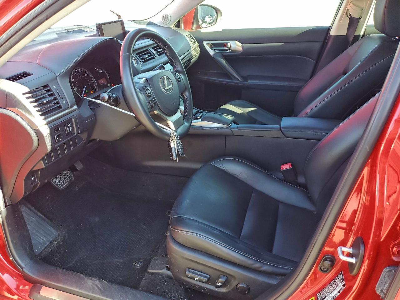 2015 LEXUS CT 200 photo 7