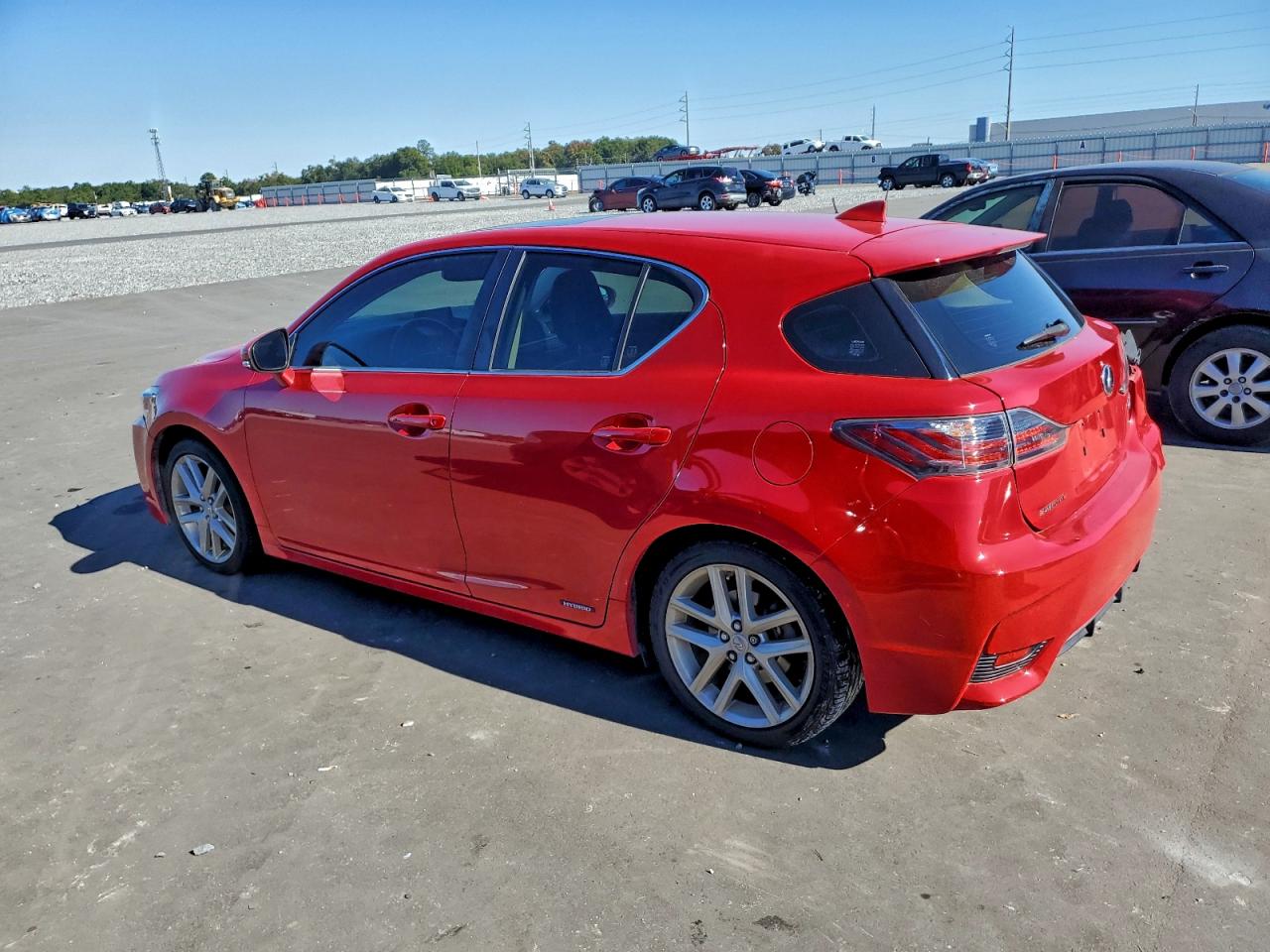 2015 LEXUS CT 200 photo 2